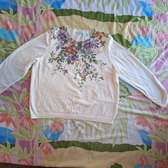 Alfred Dunner Women's XL Ivory Floral Sequin &Pearl Beaded Long Sleeves Sweater - Picture 2 of 15